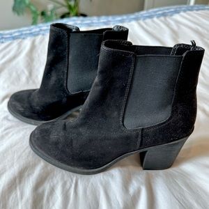 H&M Black Heeled Ankle Booties